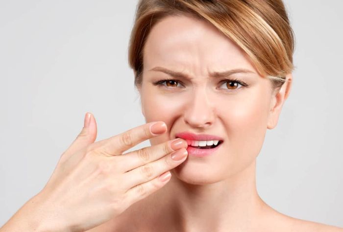 Nằm mơ thấy răng cửa lung lay và rụng thể hiện tâm trạng bất an
